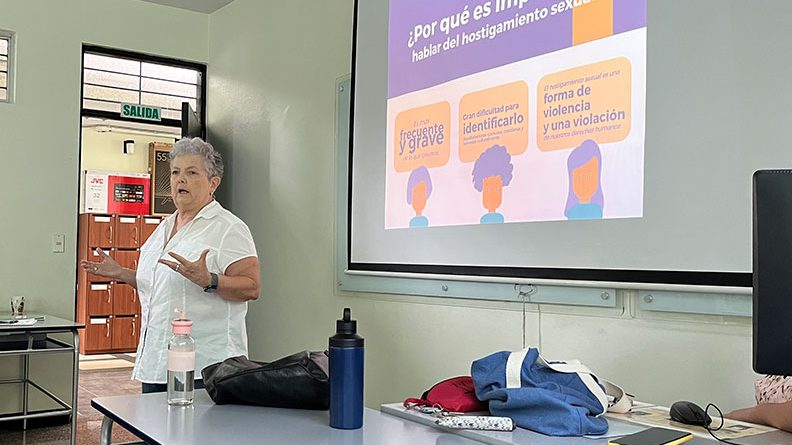 charla hostigamiento 01 EBCI